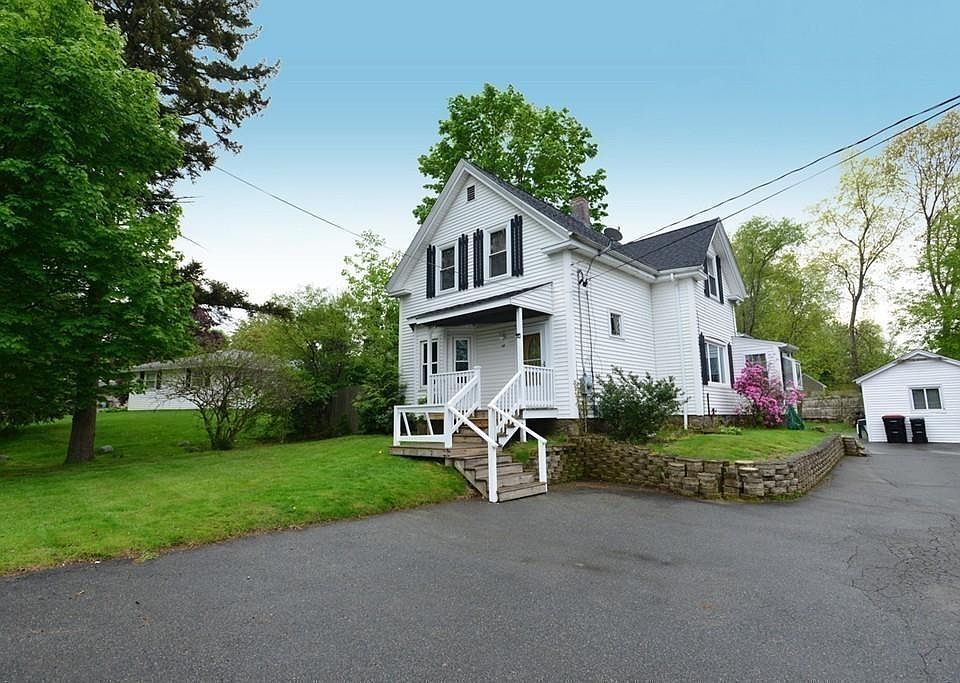 2nd image of 140 Boundary St