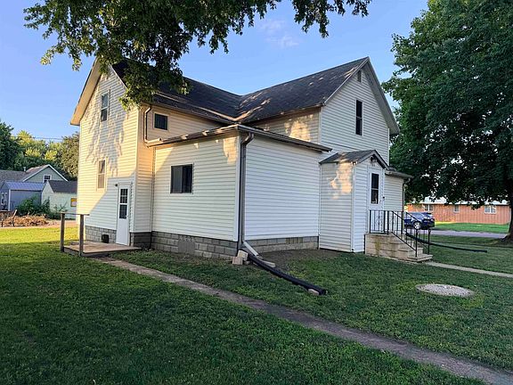 2nd image of 110 Hamilton Ave