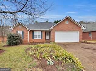 270 Woodgrove Dr, Athens, GA 30605