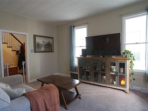 5th image of 819 N Keebler Ave