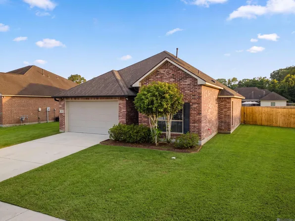 17675 Feather Ridge Dr, Prairieville, LA 70769