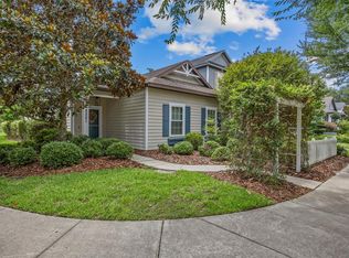 8251 SW 78th Ln, Gainesville, FL 32608