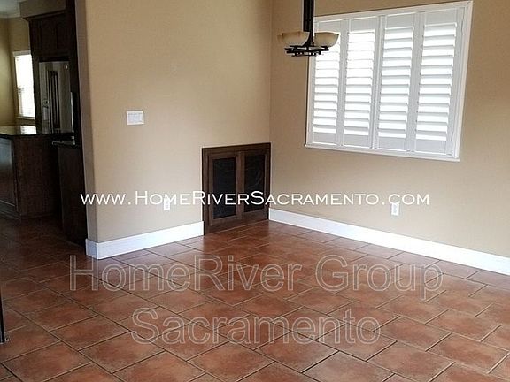 2nd image of 5025 Dover Ave