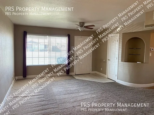 410 W Santa Cruz Dr — Photo 2