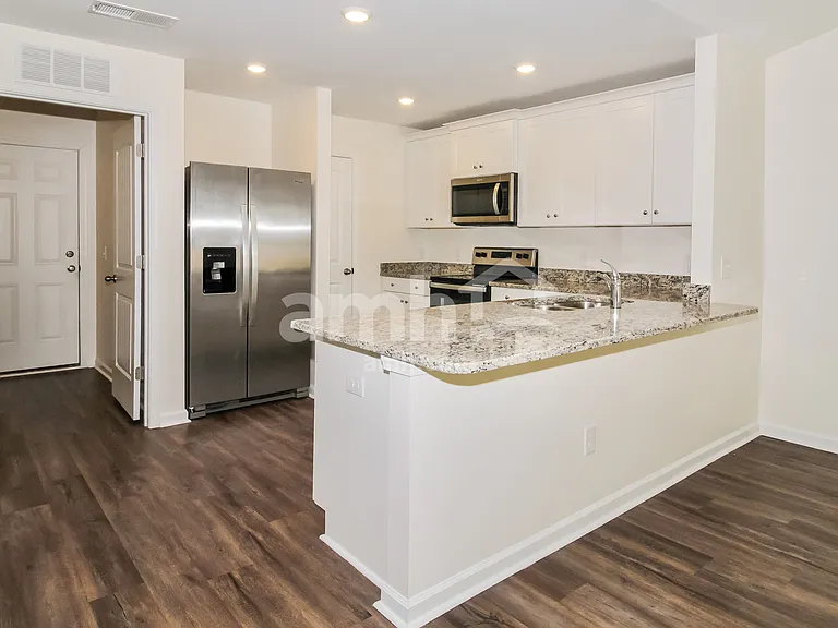 999 Jt Westfield Dr — Photo 4