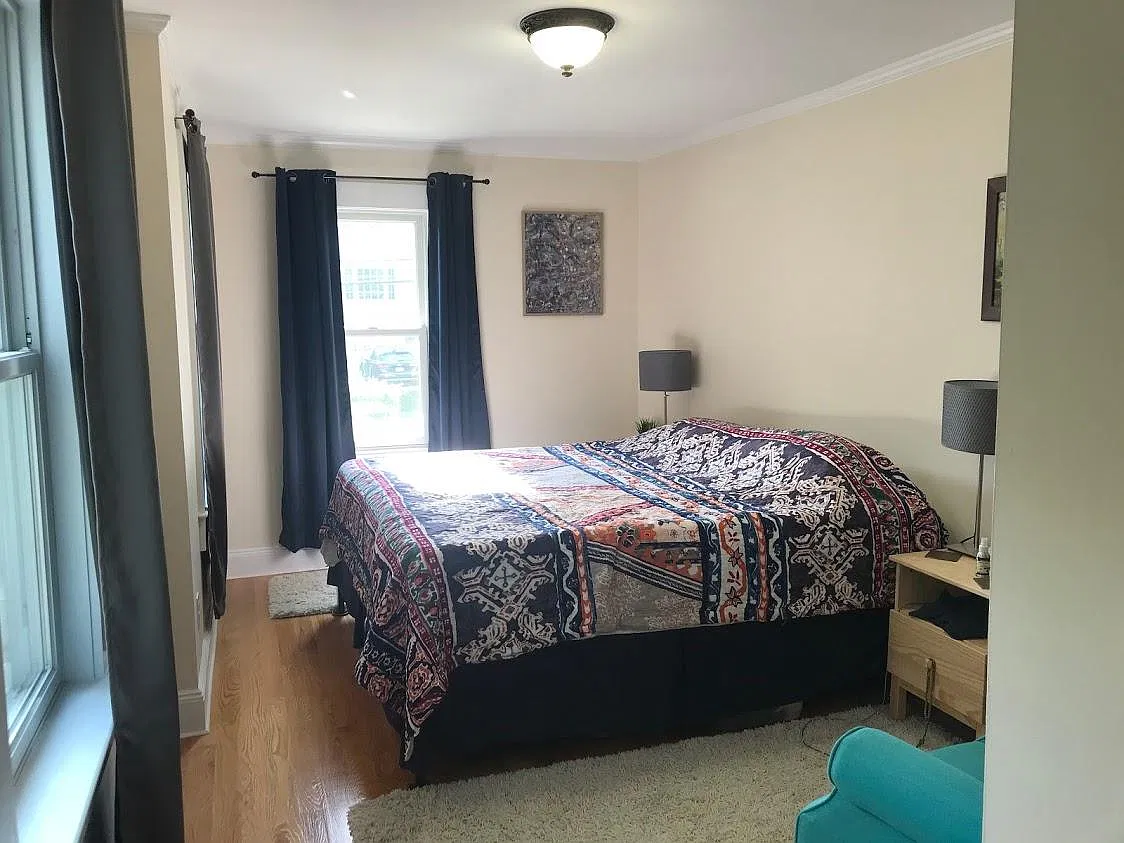 25 Edgewood Ave — Photo 4