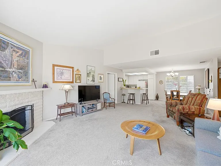 1286 Antigua Cir — Photo 5
