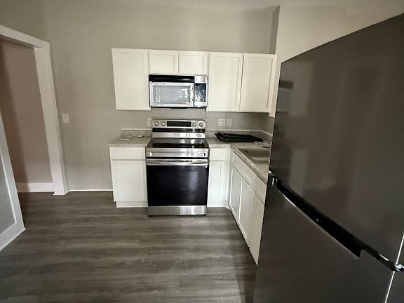 5th image of 1339 N Gale St