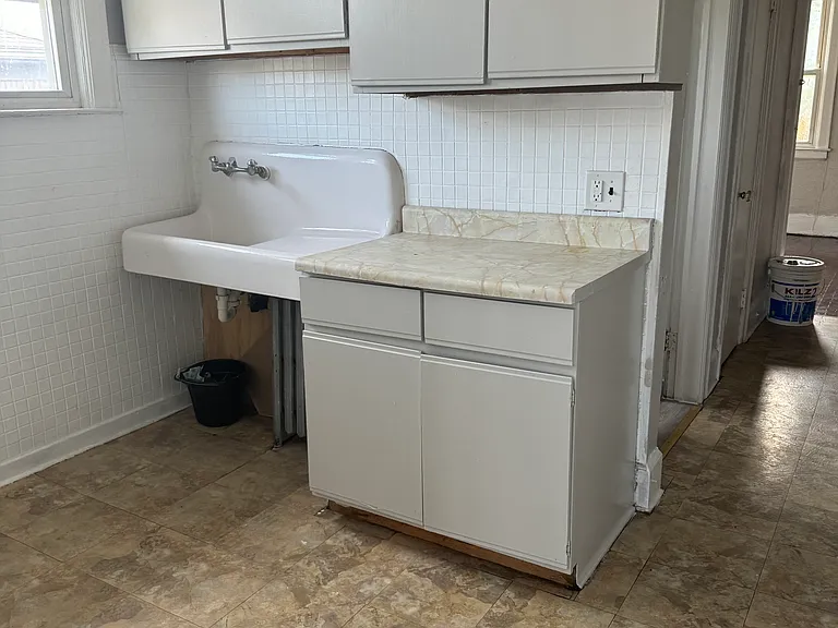 16220 Lawton St #2S — Photo 8