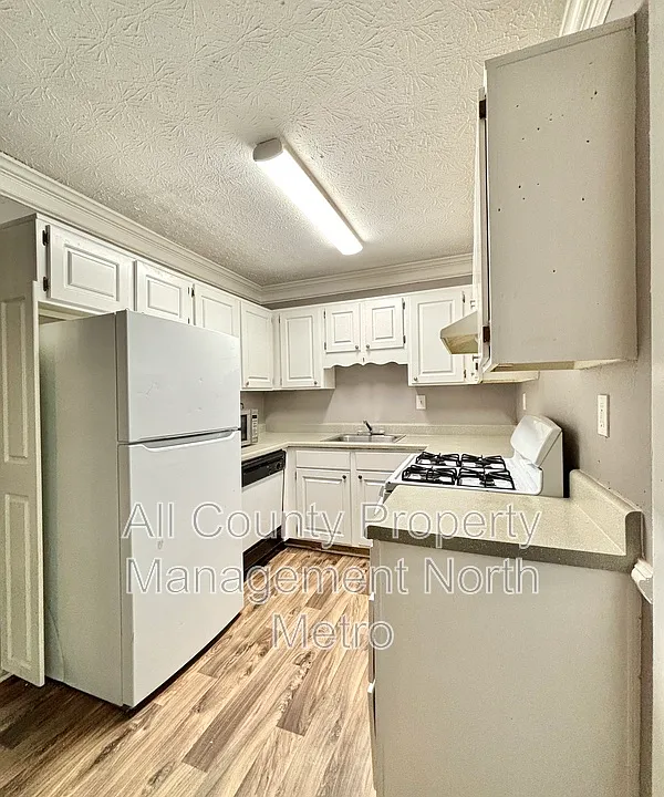 2241 Highpoint Rd SW
