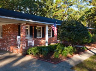 2312 Cypress Lakes Rd, Hope Mills, NC 28348