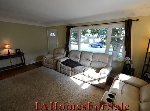 Living Room, nice hardwood floors