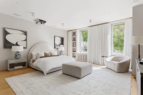 Rented by Compass | media 20