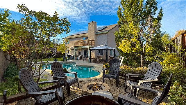 Gas firepit in backyard
