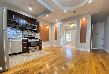 1205 Jefferson Avenue, #GF