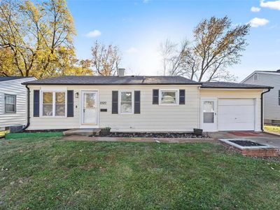 2520 Hawthorne Manor Dr, Florissant, MO, 63031
