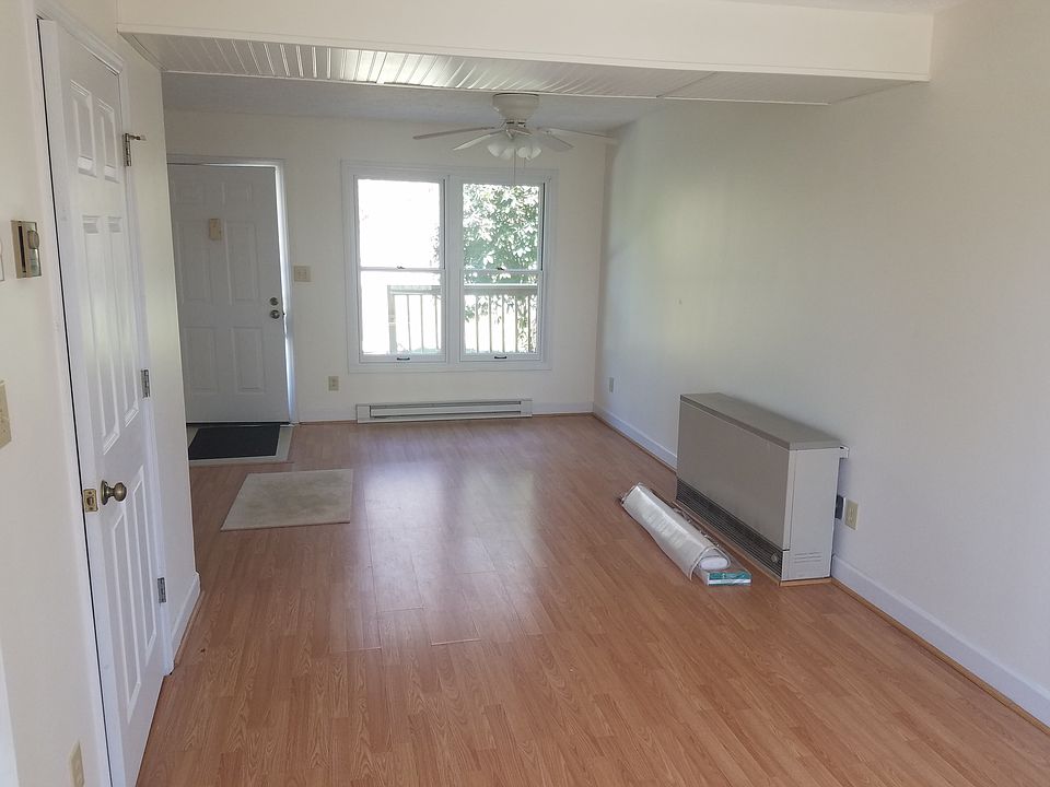 1st image of 563 Margo Rd #B