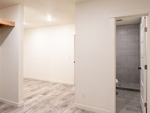 4th image of 221 E C St #1-D