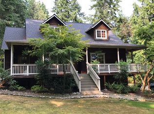 10214 NE Torvanger Rd, Bainbridge Island, WA 98110