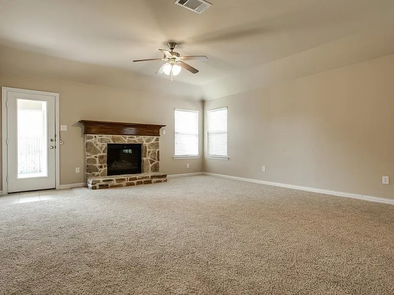 1120 Villa Paloma Blvd — Photo 7
