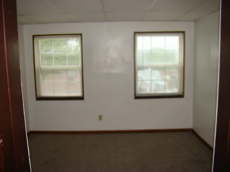 Gravois Rd — Photo 13