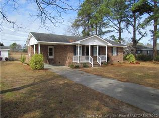 5316 State Highway 242 S, Elizabethtown, NC 28337