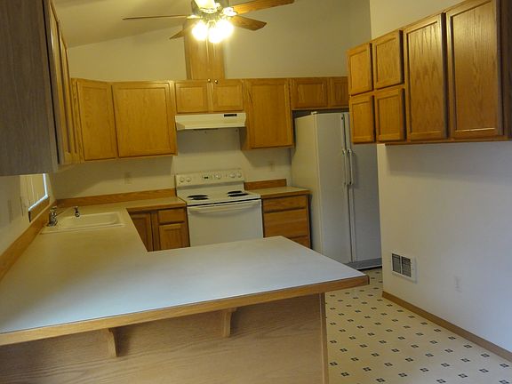 partial kitchen view