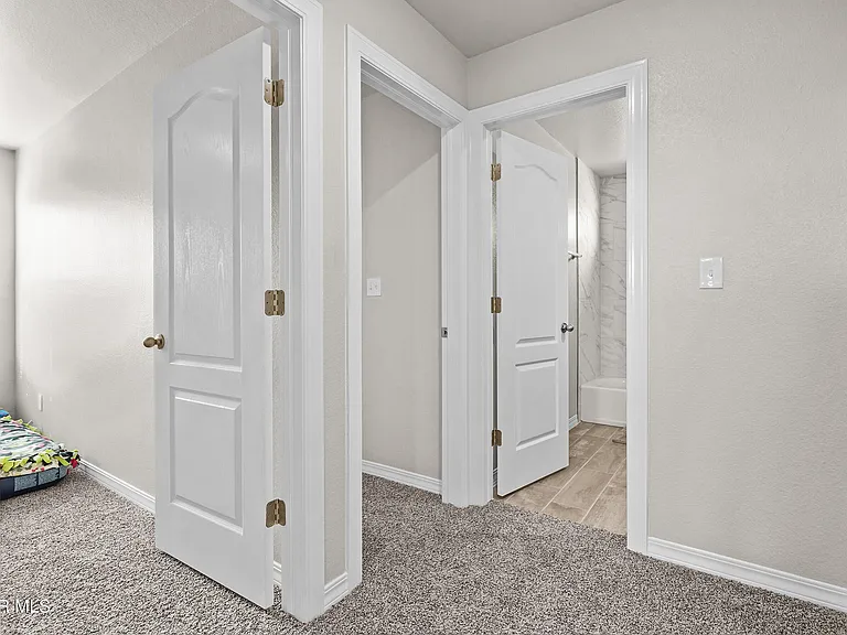 7437 Schweitz Ct — Photo 11