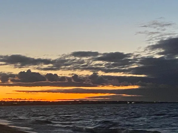 2313 Breakers Ct, Virginia Beach, VA 23451