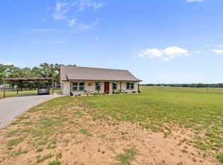 187 Brown Ln, Poolville, TX 76487