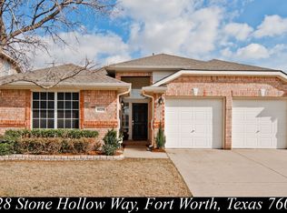 4228 Stone Hollow Way, Euless, TX 76040