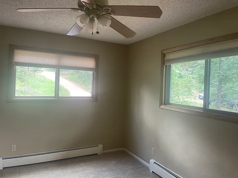 10785 Denver St — Photo 24