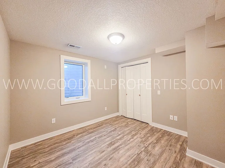 716 Knolls Ct — Photo 14