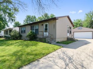 4551 Dunn Ave, Marion, IA 52302