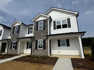 1101 Brookrun Dr, Oxford, NC 27565