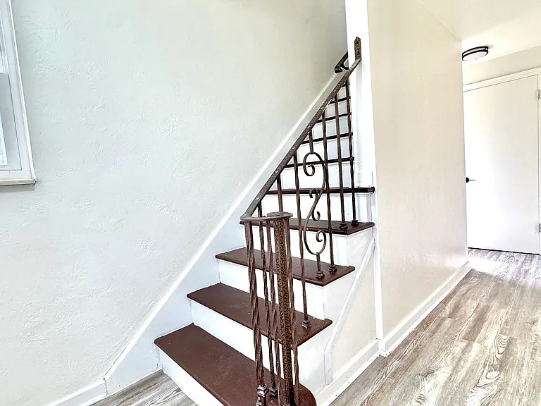 2919 Pioneer Ave #1 — Photo 14