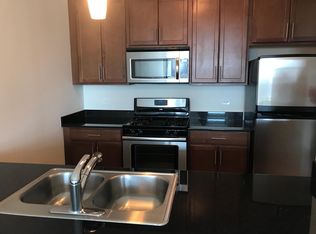 550 W Kinzie St, Chicago, IL 60654