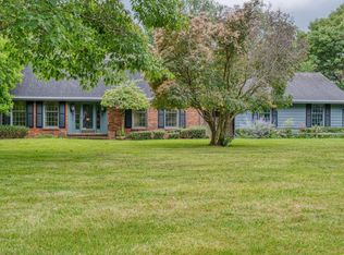 571 Day Rd, Owosso, MI 48867