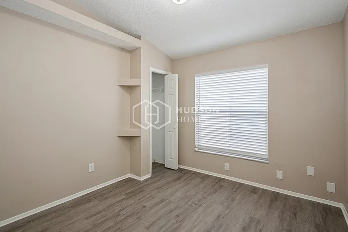 1771 Chatham Cir — Photo 16