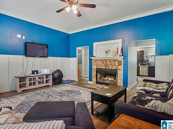 5th image of 515 Archwood Way
