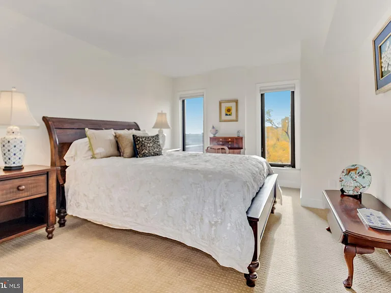 1080 Wisconsin Ave NW #405 — Photo 18