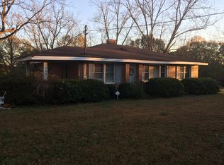 224 Spring St, Social Circle, GA 30025