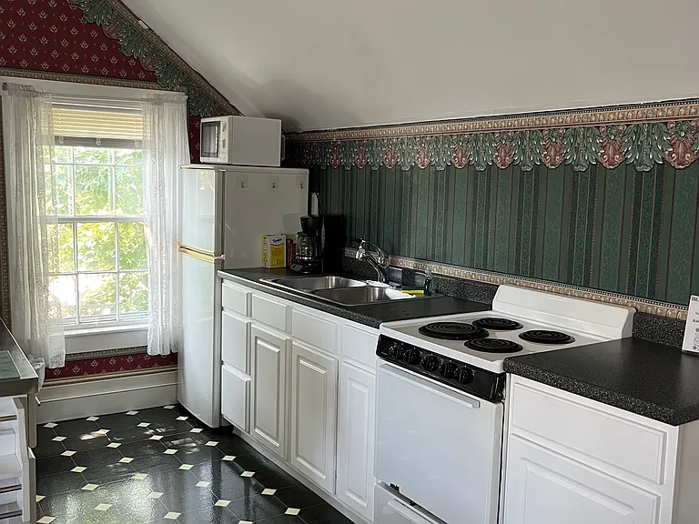 6 Portland Ave #26 — Photo 10