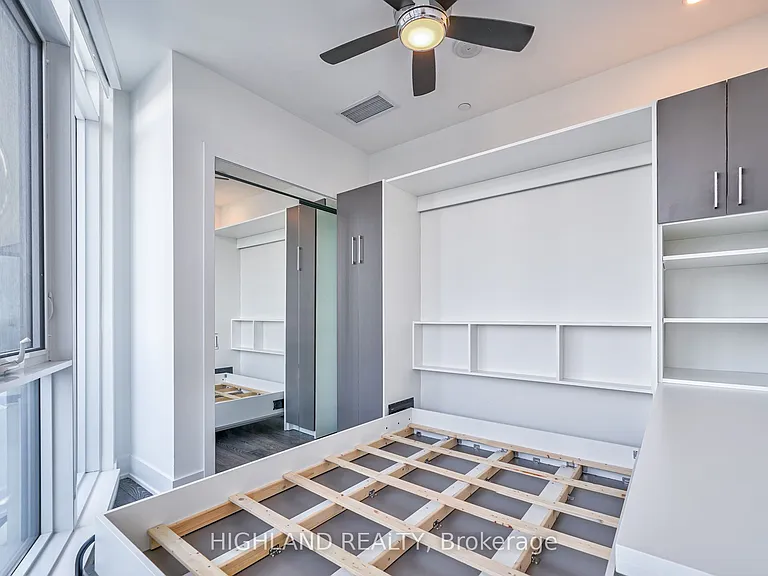 403 Church St #4202 — Photo 23