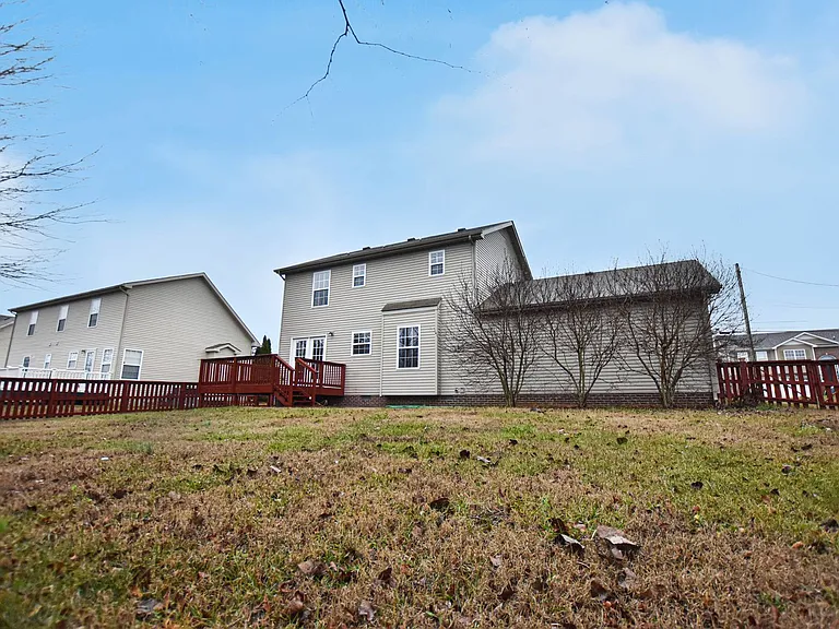 3414 Bradfield Dr — Photo 25