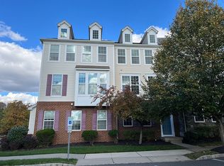 1002 Leia Ln, Highland Park, NJ 08904