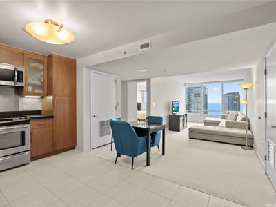 1009 Kapiolani Blvd APT 4206, Honolulu, HI, 96814