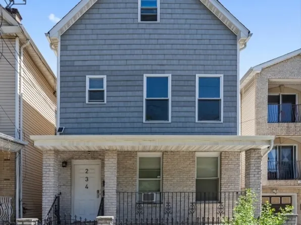 234 Lt Glenn Zamorski Dr, Elizabeth City, NJ 07206