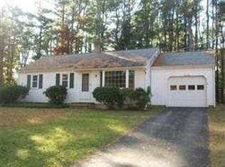 17 Homestead Rd, Middleboro, MA 02344