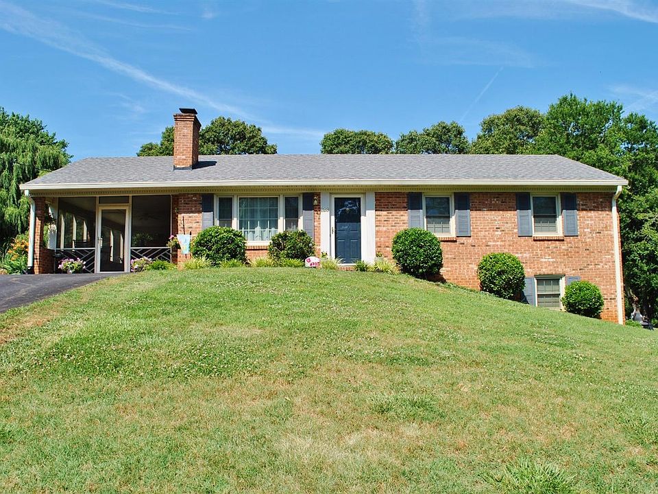 1st image of 123 Lance Ln